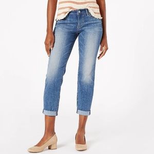Levi’s Denizen Boyfriend Jeans